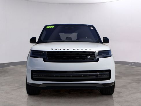 Used 2023 Land Rover Range Rover SE AWD/4WD image 2