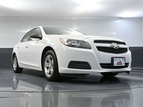 Used 2013 Chevrolet Malibu LS FWD image 47