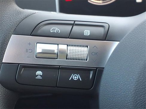 New 2026 Hyundai Tucson SE image 22