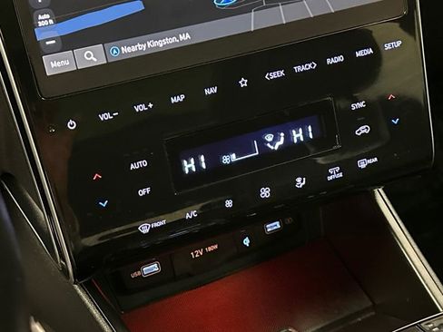 Used 2023 Hyundai Tucson Limited image 31