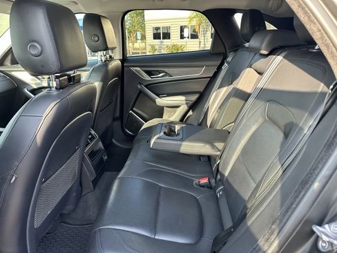 Used 2022 Jaguar F-PACE S image 17