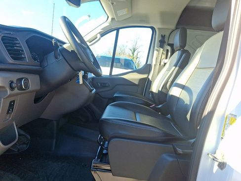 Used 2025 Ford Transit 250 Low Roof image 14