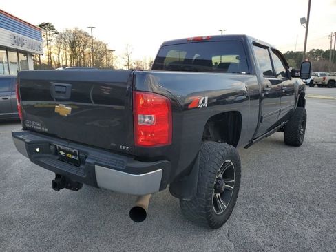 Used 2012 Chevrolet Silverado 2500 LTZ w/ Suspension Package, Off-Road image 4