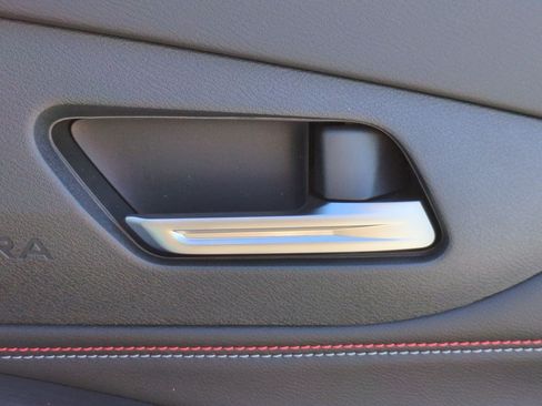 New 2026 Nissan Sentra SR w/ SR Premium Package FWD image 37