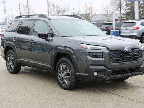 Used 2026 Subaru Outback Premium image 3