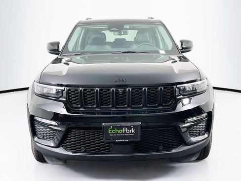 Used 2023 Jeep Grand Cherokee Limited w/ Luxury Tech Group II image 2