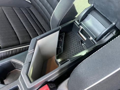 Used 2024 Volkswagen Jetta Sport image 15