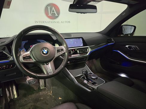 Used 2021 BMW 330i xDrive Sedan w/ M Sport Package image 13
