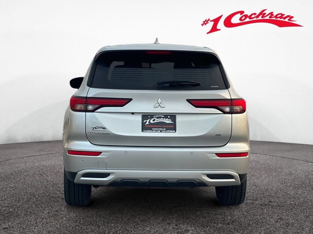 Used 2024 Mitsubishi Outlander SE AWD/4WD image 28