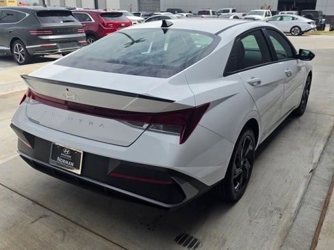 New 2026 Hyundai Elantra Sport image 4