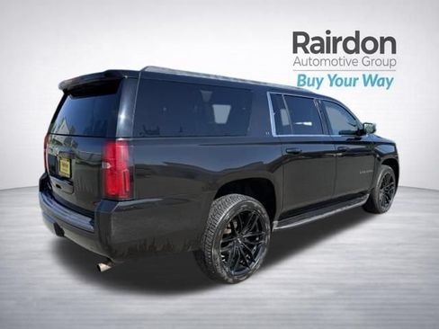 Used 2018 Chevrolet Suburban LT AWD/4WD image 7