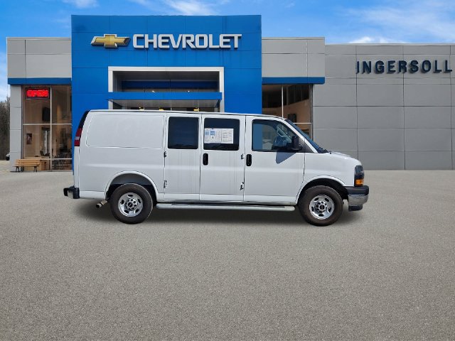 Used 2025 GMC Savana 2500 w/ Driver Convenience Package RWD image 28