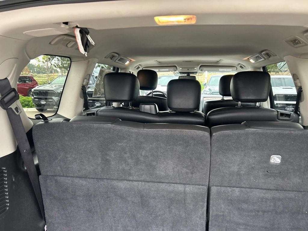 Used 2024 Nissan Armada SL AWD/4WD image 18