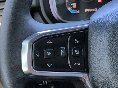 Certified 2025 RAM 2500 Laramie AWD/4WD image 24