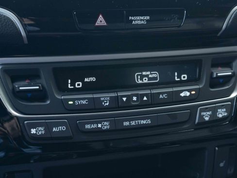 Used 2023 Honda Ridgeline Black Edition image 32