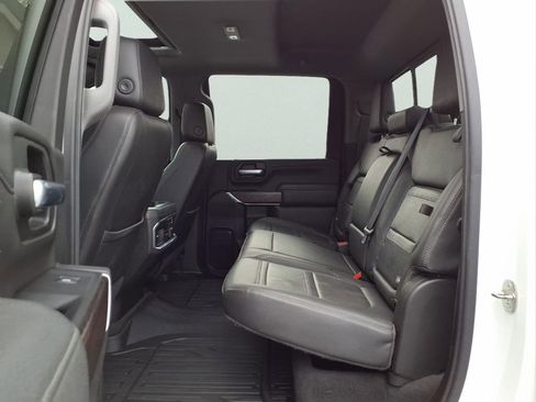 Used 2020 GMC Sierra 3500 Denali w/ Denali Ultimate Package image 18