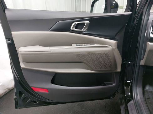 New 2026 Kia Carnival LXS image 29