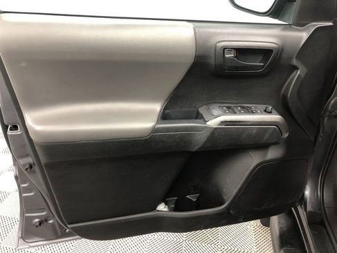 Used 2021 Toyota Tacoma SR5 w/ Blackout Package (TMS) image 13