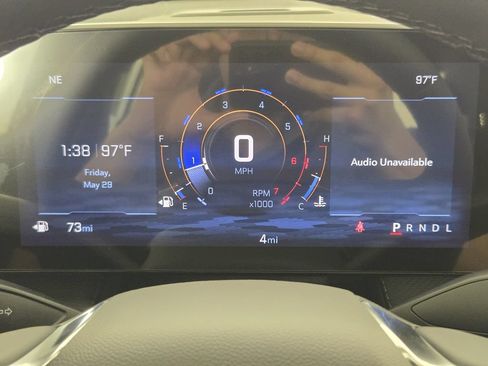 New 2026 Chevrolet Equinox LT w/ Convenience Package II FWD image 17