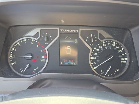 Used 2024 Toyota Tundra SR5 w/ SR5 Convenience Package RWD image 23