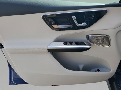 Certified 2026 Mercedes-Benz GLC 300 image 18