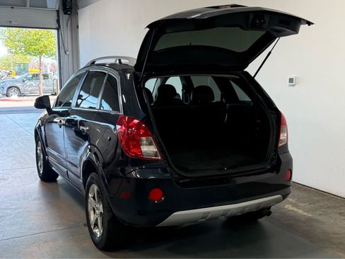 Used 2014 Chevrolet Captiva Sport LT w/ Convenience Package FWD image 4
