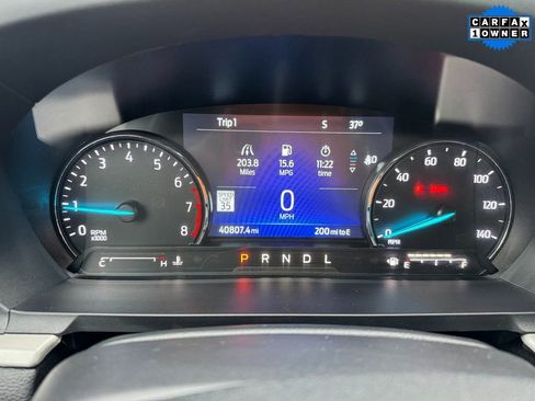 Used 2022 Ford Explorer XLT w/ Equipment Group 202A image 12