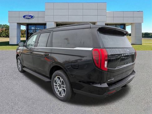 New 2025 Ford Expedition Max Active image 6