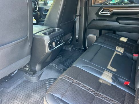 Used 2024 Chevrolet Silverado 3500 High Country w/ Technology Package AWD/4WD image 13