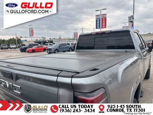 Used 2025 GMC Sierra 2500 AT4 w/ AT4 Premium Plus Package image 5