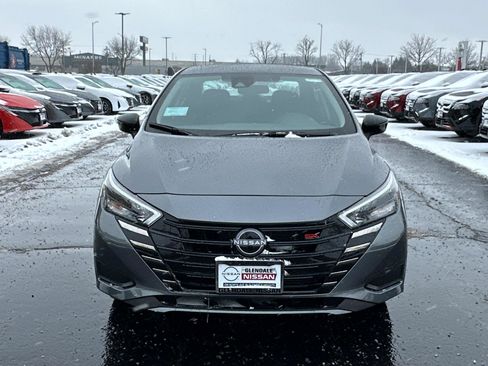 New 2025 Nissan Versa SR w/ Trunk Package image 2