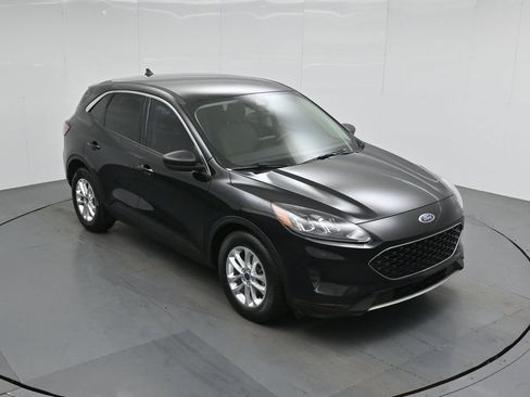 Certified 2022 Ford Escape SE image 36