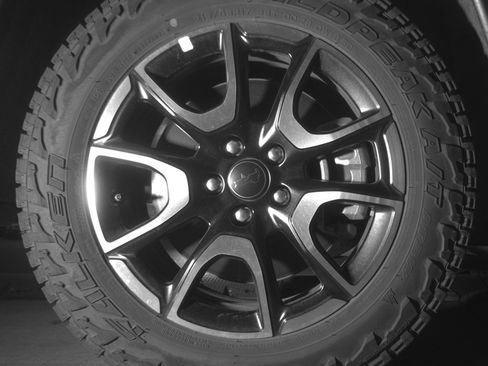 Used 2025 Jeep Compass Trailhawk image 13