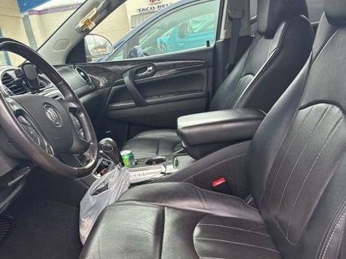 Used 2014 Buick Enclave Leather w/ Trailering Provision Package FWD image 6