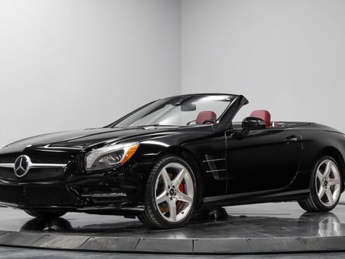 Used 2013 Mercedes-Benz SL 550 SL 550 w/ Premium Pkg image 2