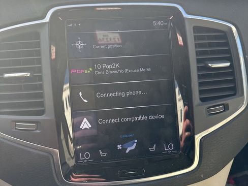 Used 2019 Volvo XC90 T6 Momentum w/ Advanced Package image 5