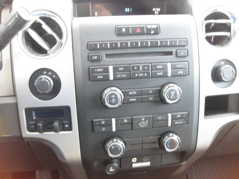 Used 2009 Ford F150 XLT image 16