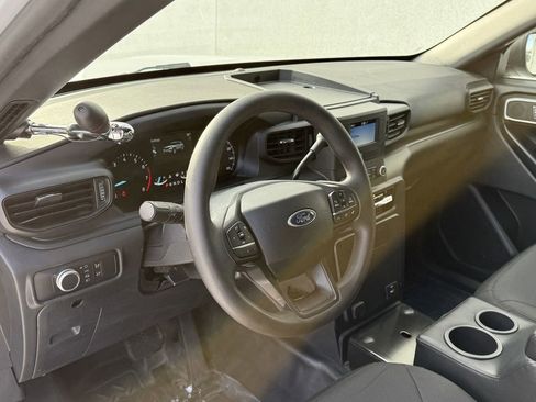 Used 2020 Ford Explorer 4WD Police Interceptor image 16