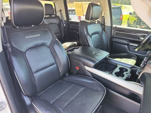 Used 2022 RAM 1500 Laramie image 44