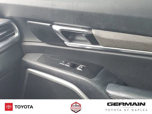 Used 2021 Kia Telluride EX w/ EX Premium Package FWD image 29
