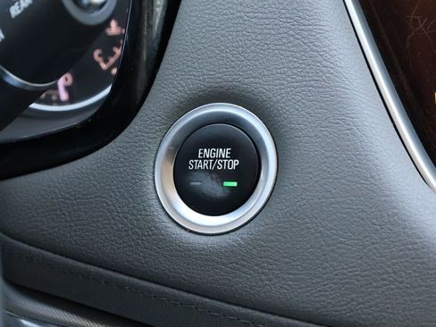 Used 2021 Cadillac XT5 Premium Luxury image 23