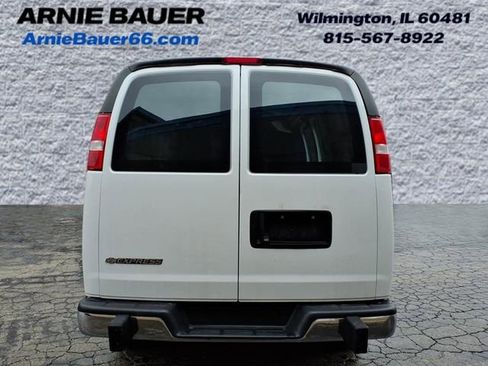 Used 2022 Chevrolet Express 2500 w/ Driver Convenience Package image 8