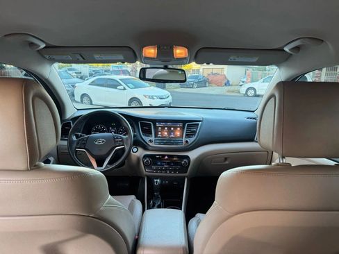 Used 2018 Hyundai Tucson SEL Plus image 19