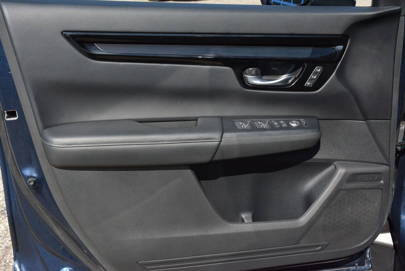 Used 2024 Honda CR-V EX-L image 9