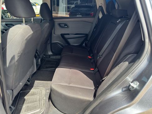 Used 2023 Nissan Rogue S FWD image 39