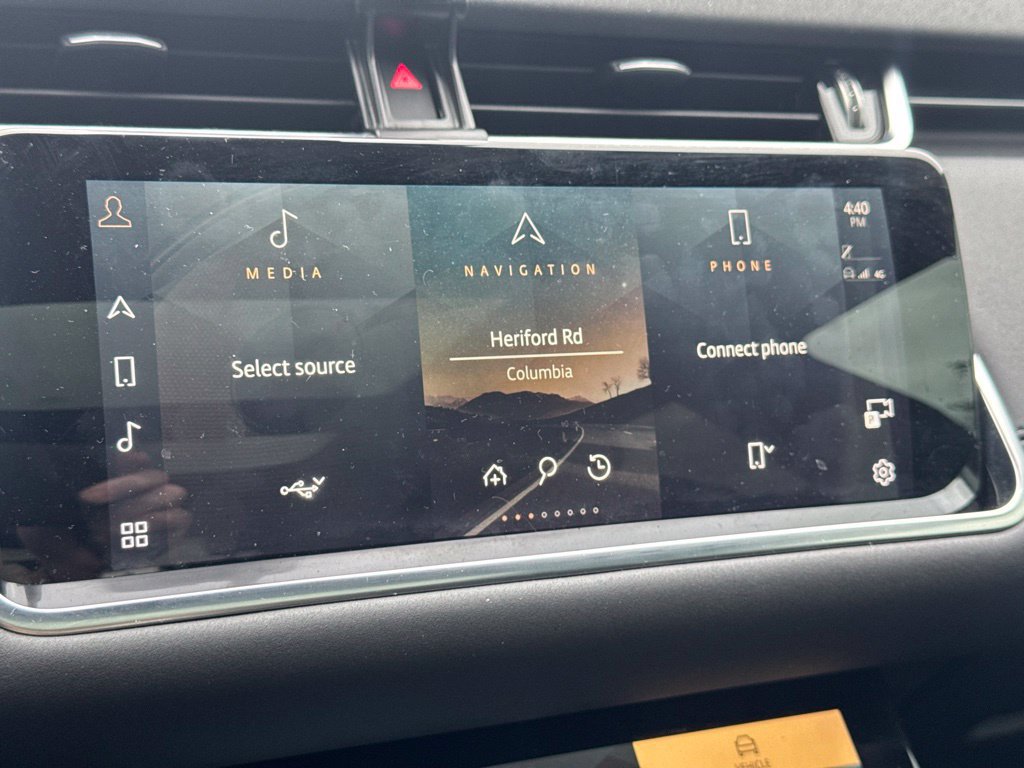 Used 2023 Land Rover Range Rover Evoque SE AWD/4WD image 37