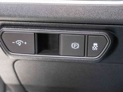 Used 2025 Kia K4 EX FWD image 30