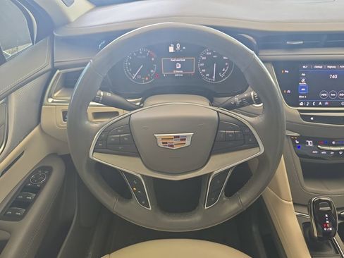 Used 2023 Cadillac XT5 Premium Luxury image 20