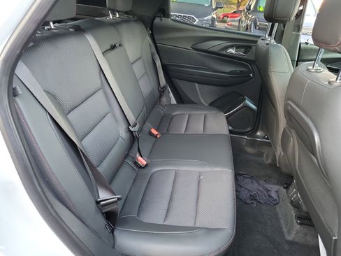 Used 2023 Chevrolet TrailBlazer RS w/ Sun and Liftgate Package image 23