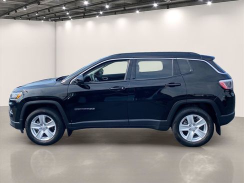 Used 2022 Jeep Compass Latitude AWD/4WD image 4